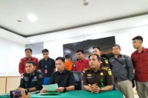 Dua Tahun Kabur, Buronan Kasus Korupsi di Pasaman Barat Ditangkap di Batam