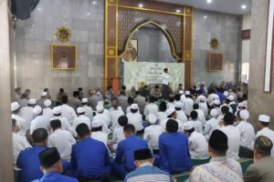 Polda Kepri Gelar Silaturahmi Dibarengi Buka Puasa  Bersama Wartawan dan Santri