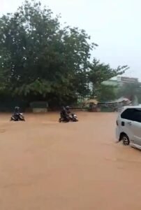 Amsakar Instruksi Camat dan Lurah untuk Memantau Situasi Terkini Wilayah Kerjanya