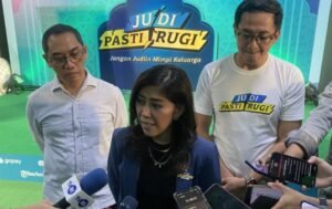 Menkomdigi: Pengemudi Ojek Online Layak Dapat THR