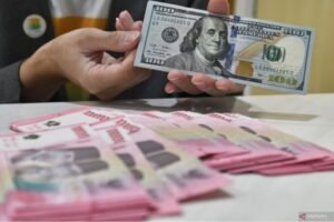 Nilai Tukar Rupiah Anjlok Lagi, Analis Sebut Penyebabnya