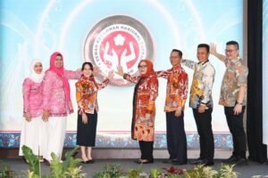 Pelantikan Deskranasda Batam 2025-2030 – Amsakar-Li Claudia: UMKM Garda Ekonomi Daerah