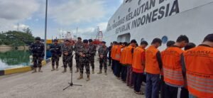 19 ABK Diamankan di Dua Kapal Ilegal Fishing Berbendera Vietnam