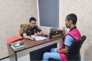 Berkas P21, Tersangka dan Barang Bukti Dugaan Korupsi di Pegadaian Syariah Dilimpahkan ke Kejari Batam