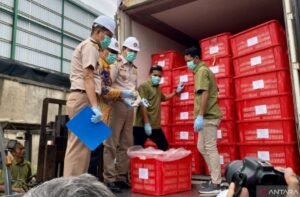 19,2 Ton Produk Kelapa Asal Batam Diekspor ke Malaysia