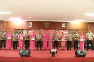 Enam Wajah Baru Kapolsek di Batam, Iptu Yuli Endra Jabat Kapolsek Bengkong