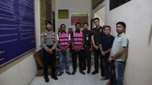 Kejari Natuna Tahan Dua Tersangka Dugaan Korupsi Program Rehabilitasi Mangrove di Desa Pengadah