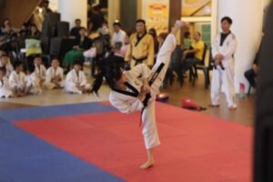 Jessica Elvaretta Lulusan Terbaik Kenaikan Sabuk Taekwondoin di Batam, Raih Sabuk Hitam DAN 2