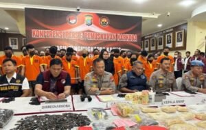 Terlibat Kasus Ribuan Liquid Vape Obat Keras, Oknum Petugas KSOP Batam Dibekuk Polda Kepri