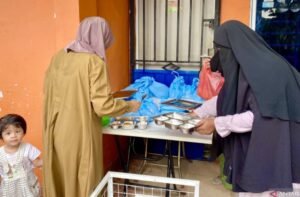 Ibu Hamil dan Balita di Bengkong Laut dapat Makan Siang Gratis, Warga: Senin dan Kamis tak Masak