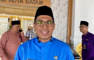 Agustus 2025, Semua Murid SD dan SMP Baru di Batam Diberi 2 Stel Seragam Gratis