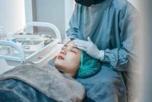 Mahacare Aesthetic Clinic di YELLO Hotel Harbour Bay Batam, Wajah Glowing Hati yang Tenang