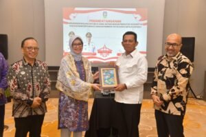 Perkuat Pengawasan BBM, Gubernur Ansar Teken Kerja Sama dengan BPH Migas