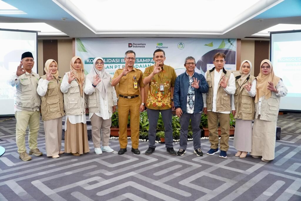 Konsolidasi Bank Sampah Binaan PT Pegadaian Kanwil II Pekanbaru Ubah Sampah Jadi Emas