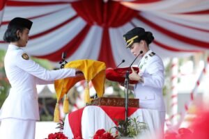 Upacara Penurunan Bendera HUT RI ke-80 Tingkat Kota Batam