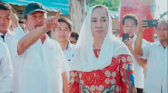 Menteri trenggono