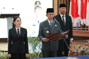 Puluhan Pejabat Eselon III dan IV Dilantik Termasuk Sekdako