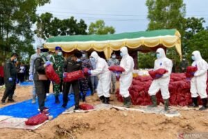 4 Ton Bawang Merah di Kepri Dimusnahkan dengan Cara Ditanam