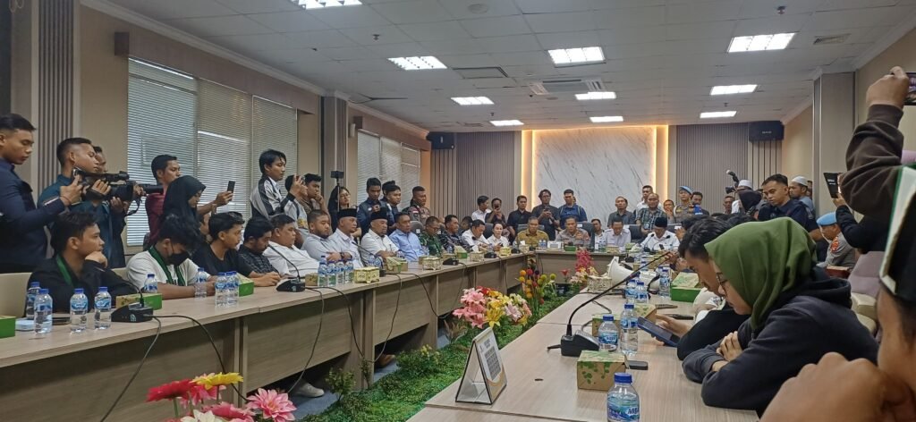 Audiensi Damai Bersama Mahasiswa Sampaikan Tuntutan, Situasi Batam Tetap Kondusif