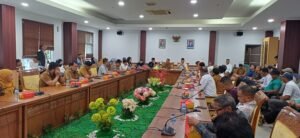 Warga Sengkuang dan Batu Merah Minta Pelayanan Air Bersih Harus Selesai