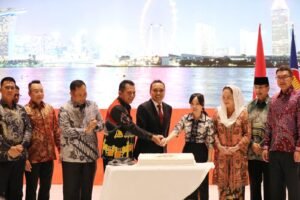 Li Claudia Hadiri Resepsi Kenegaraan HUT ke-60 Singapura