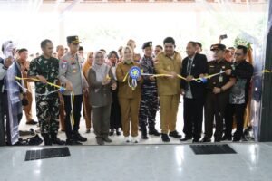 Bupati Roby Resmikan Dapur SPPG SKL, Makan Bergizi Gratis Dimulai di Bintan