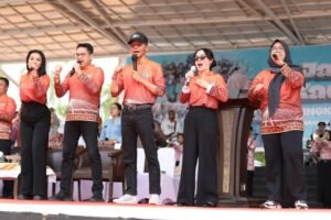 PKK Kompak, Batam Maju: Semangat Amsakar, Li Claudia dan Erlita di Jambore PKK 2025