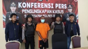 Suami Pembunuh Istri di Bintan Ngaku Emosi ‘Cucak Rowonya’ Ditendang Korban