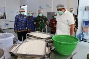 Tinjau Dapur SPPG MBG di Bintan, Roby Pastikan Setiap Menu Higienis dan Sesuai Standar Gizi