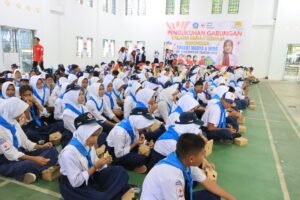 Hafizha Kukuhkan 200 Anggota PMR Madya dan Wira se-Kabupaten Bintan