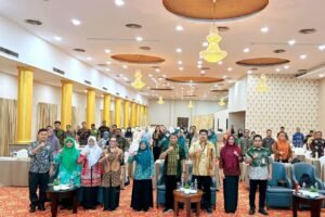 Buka Sosialisasi Permendagri dan Perwako Posyandu, Pj Sekda Firmansyah Dorong Penguatan Layanan Kesehatan dari Balita hingga Lansia