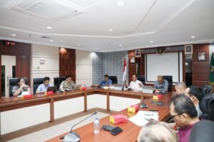Pemko Batam dan KPK RI Gelar Rapat Evaluasi MCSP 2025, Amsakar Gesa Percepatan Pemenuhan Dokumen
