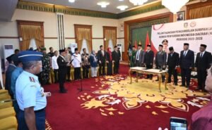 Danlanud RHF Hadiri Pelantikan dan Pengambilan Sumpah/janji Jabatan KPID Kepri Periode 2025–2028
