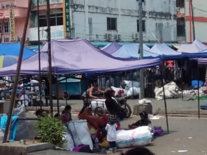 Menkeu Purbaya akan Jerat Penyeludup Baju Bekas dengan Sanksi Denda hingga Penjara