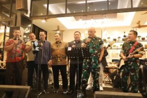 Wako Batam dan Pangdam XIX/TT Nikmati Kebersamaan dalam Jamuan Makan Malam