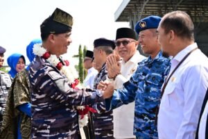 Komandan Lanud RHF Sambut Kunjungan Kerja Komandan Puspenerbal di Tanjungpinang