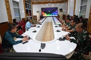Danlanud Hadiri Rapat Rencana Pengadaan Tanah Hibah Lanud Raja Haji Fisabilillah