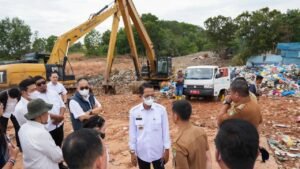 Amsakar Kembali Tinjau Penanganan Sampah di Bengkong Sadai