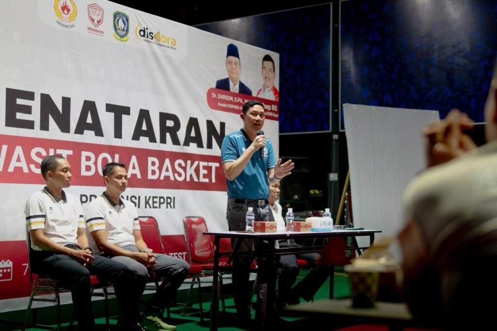 PERBASI Kepri Gelar Penataran Wasit untuk Tingkatkan Kualitas SDM Bola Basket