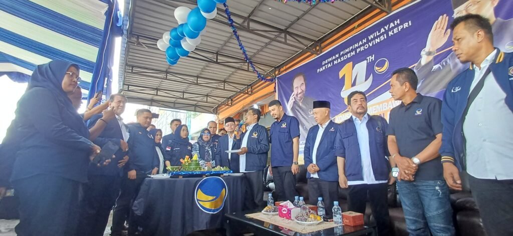 DPW NasDem Kepri Rayakan HUT ke-14 dengan Aksi Sosial dan Ziarah Tokoh Batam
