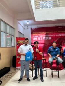 Telkomsel dan Pertamina Lubricants Gelar Kick-Off “Telkomsel x Enduro Goes to School” Perdana se-Sumatera di SMKN 5 Padang