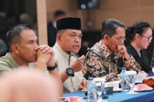 Persoalan Sampah Mendesak, Amsakar-Li Claudia Minta Semua Pihak Bergerak