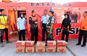 Lanud Raden Sadjad Natuna Salurkan Bantuan Logistik