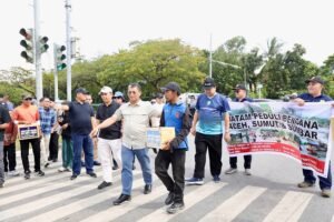 Pemko Batam Gelar Aksi Kemanusiaan untuk Aceh–Sumut–Sumbar, Relawan Turun ke Jalan