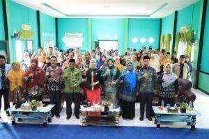 Ketua TP PKK Bintan Buka Seminar Percepatan Penurunan Stunting dan Pencegahan Pernikahan Dini
