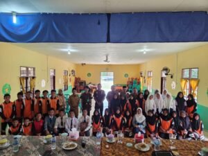 Jaksa Masuk Sekolah, Edukasi Siswa SMP 1 Bunguran Timur Laut Tentang Ancaman Judi Online