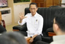 Fokus Bekerja Tangani Persoalan Batam, Amsakar Mundur dari Jabatan Ketua NasDem Kepri