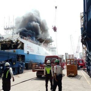 Kebakaran Boat Deck MV Elsa Regent di Galangan ASL Shipyard, Tidak Ada Korban Jiwa