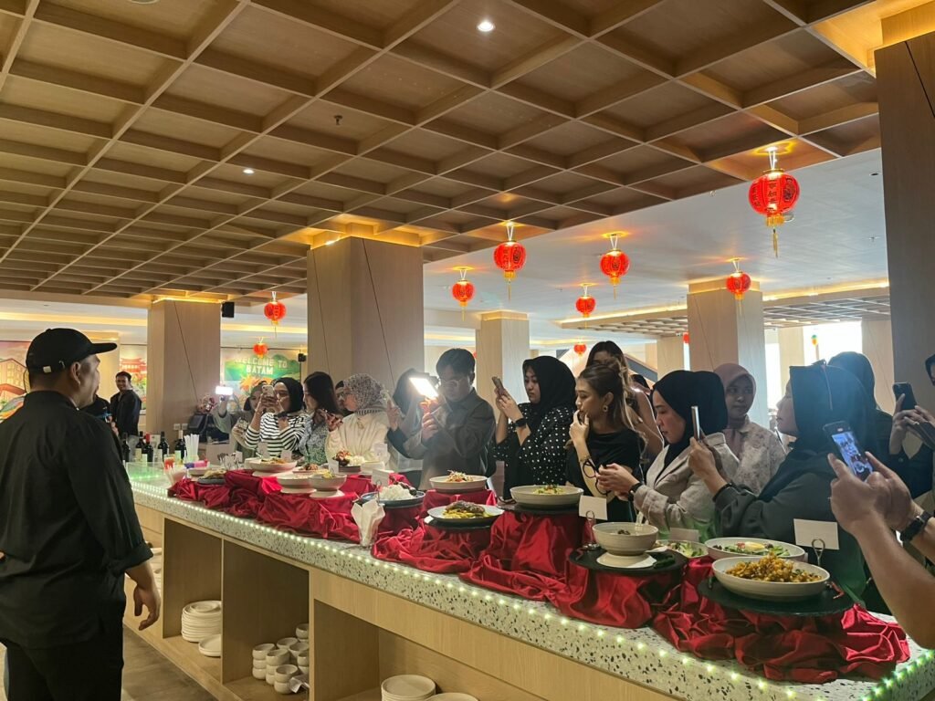 Maxone Batam Luncurkan 1.1 Degree Resto & Bar, Bidik Segmen Muda dan Profesional