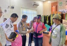 593 Jukir di Batam Teken Surat Pernyataan Perparkiran di Tepi Jalan